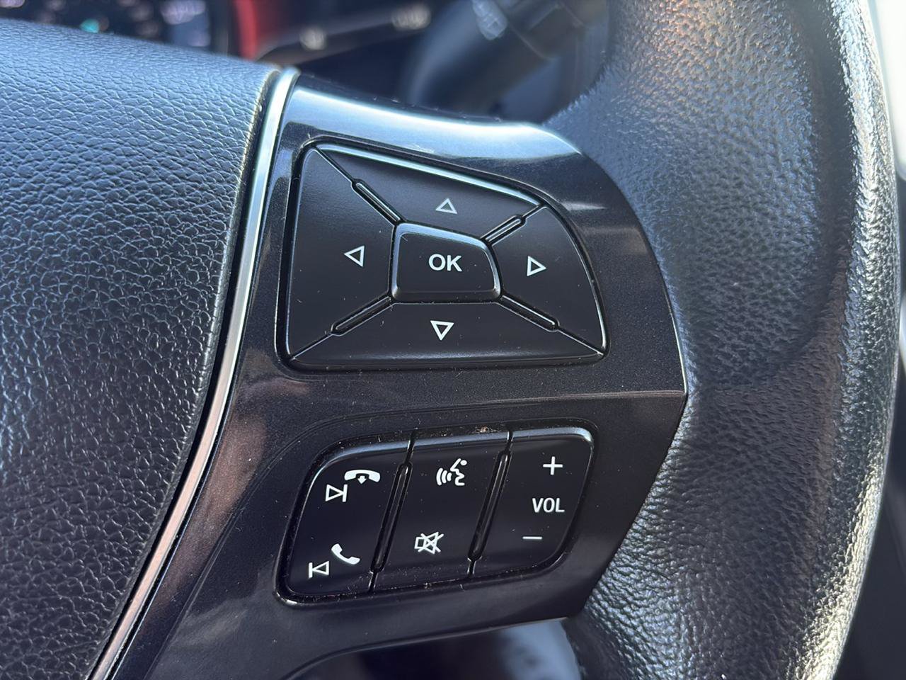 Used 2018 Ford Explorer Limited AWD/4WD image 19