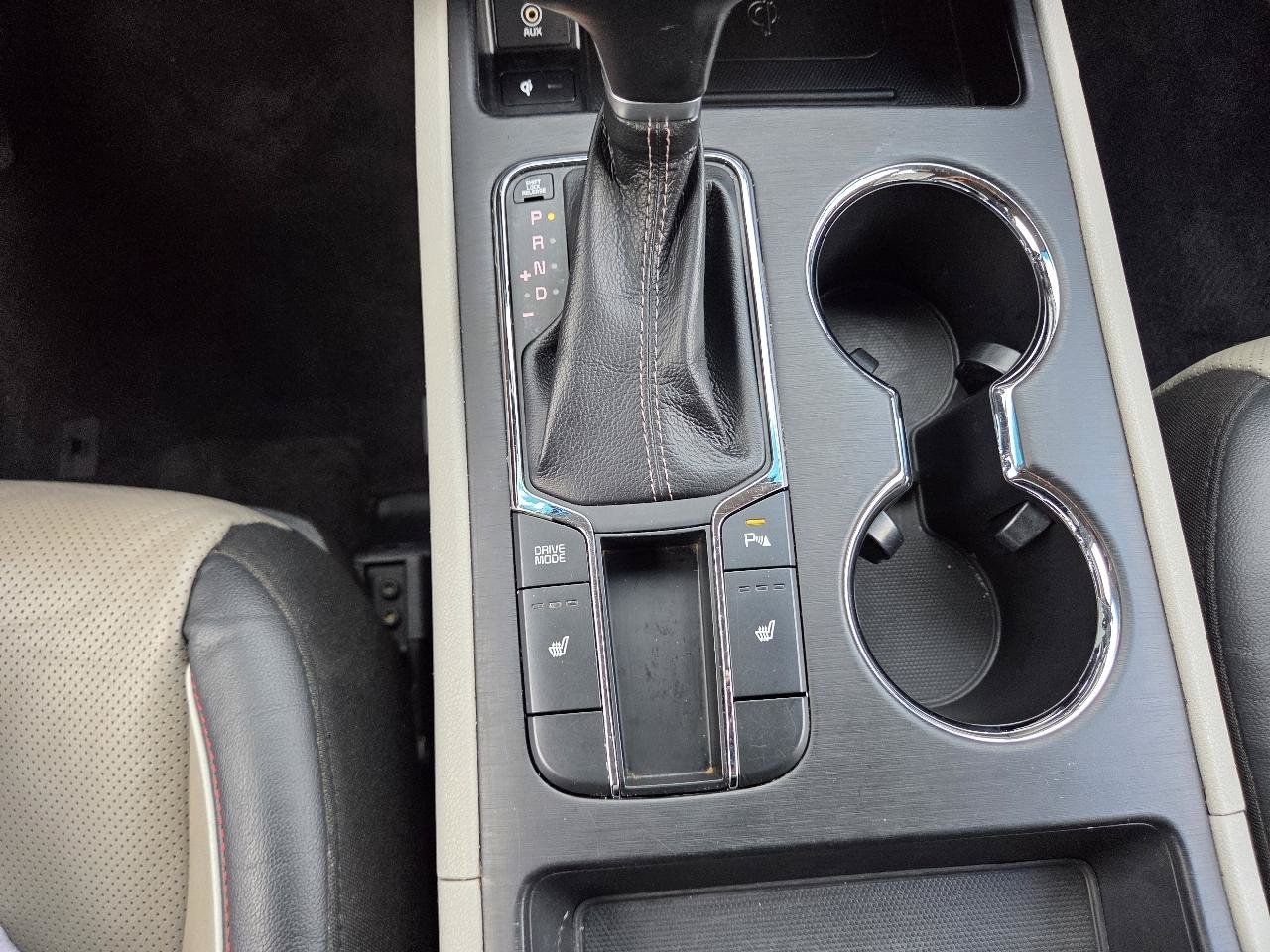 Used 2020 Kia Sedona EX FWD image 19