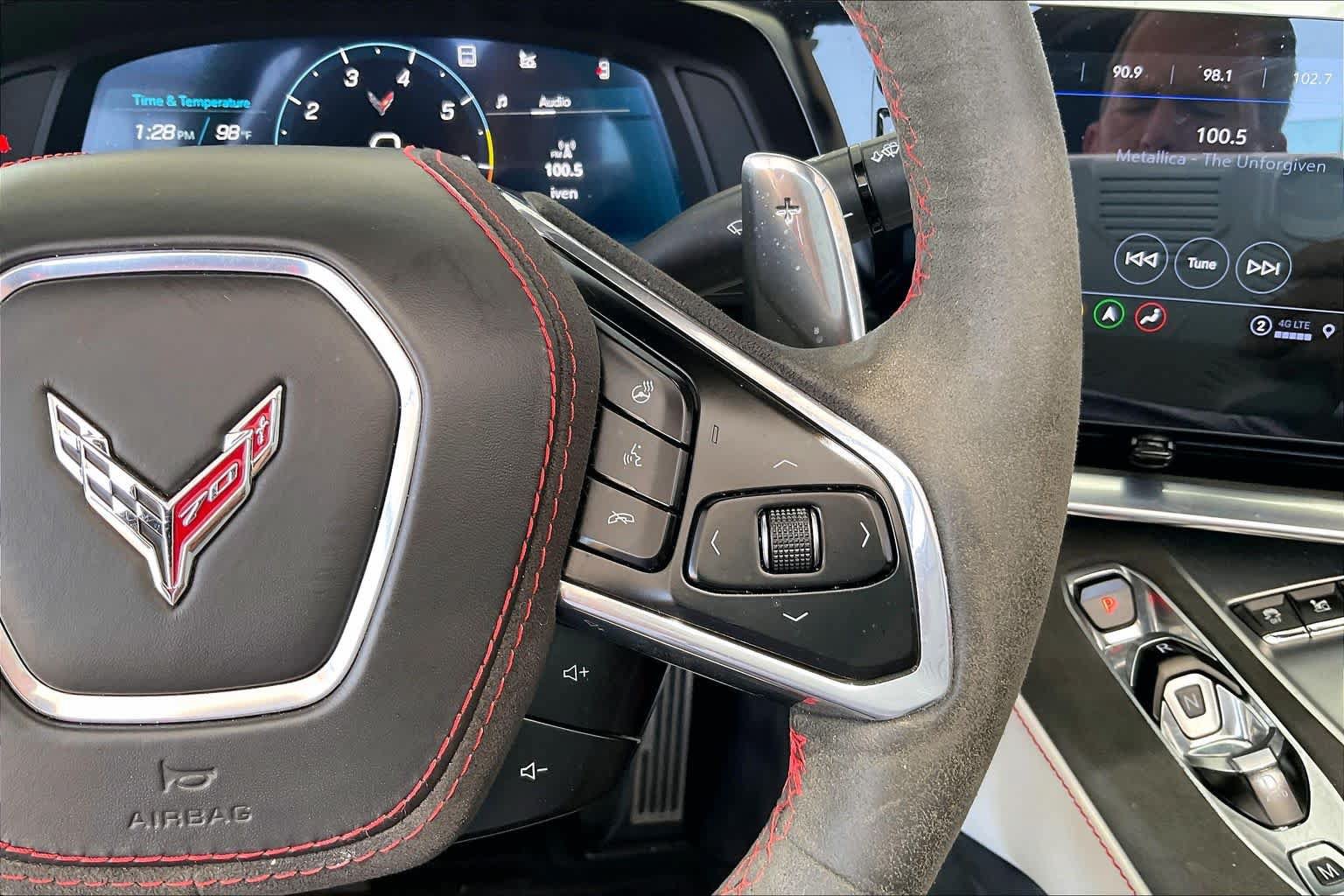 Used 2023 Chevrolet Corvette Stingray Premium Conv w/ Z51 Performance Package RWD image 22