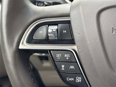 Used 2020 Lincoln Nautilus Reserve w/ Equipment Group 202A image 30