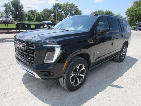 New 2026 GMC Yukon AT4 Ultimate AWD/4WD image 9