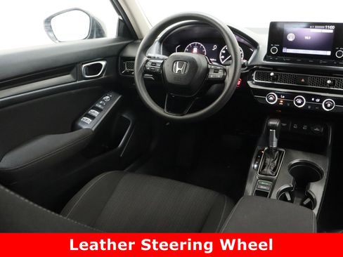 Used 2025 Honda Civic LX image 28