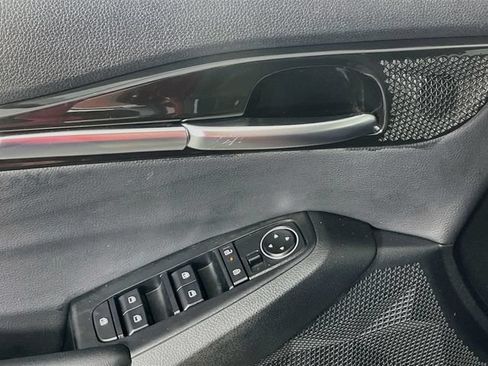 Used 2024 Kia Seltos S AWD/4WD image 19
