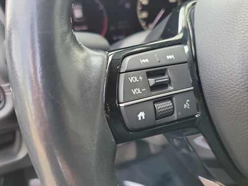 Used 2024 Honda HR-V EX-L image 23