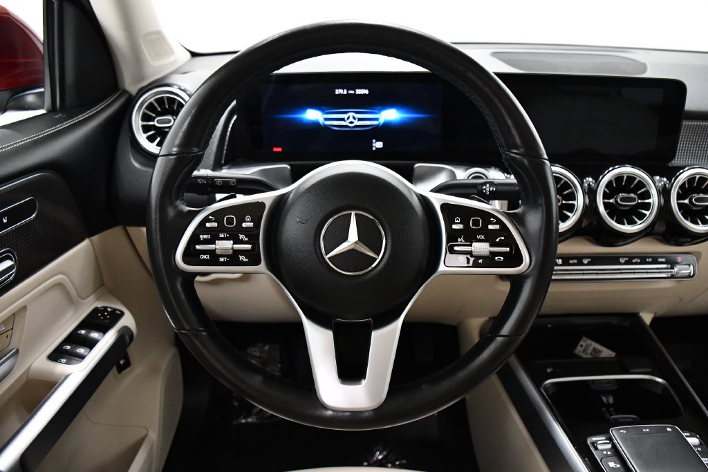 Used 2022 Mercedes-Benz GLB 250 4MATIC image 9