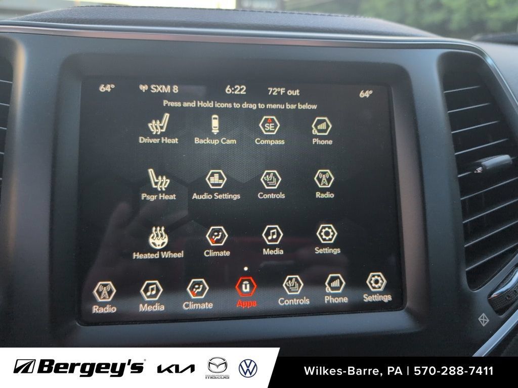 Used 2022 Jeep Cherokee Latitude Lux w/ Sun & Sound Group AWD/4WD image 1
