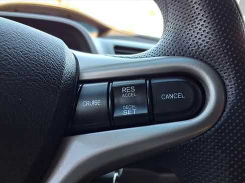 Used 2011 Honda Civic LX image 4