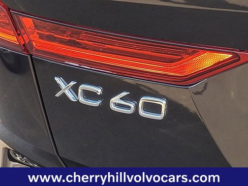 Certified 2025 Volvo XC60 B5 Plus w/ Protection Package Premier image 30