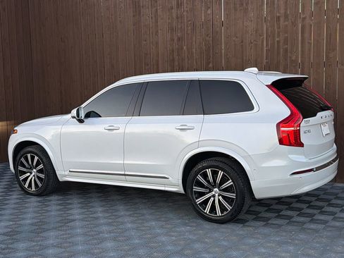 Used 2024 Volvo XC90 B5 Plus image 19