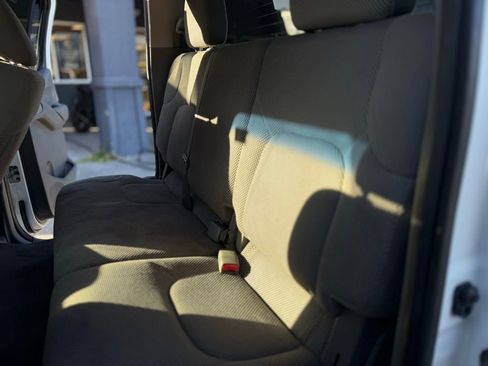 Used 2015 Nissan Frontier SV w/ SV Value Truck Package image 29