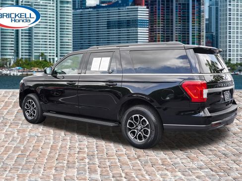 Used 2024 Ford Expedition Max XLT RWD image 7