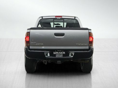 Used 2015 Toyota Tacoma PreRunner w/ Convenience Package RWD image 4
