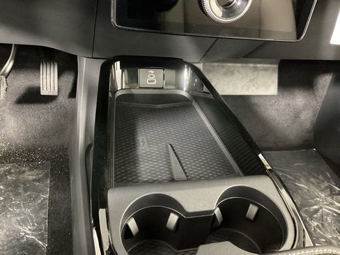 New 2026 Ford Mustang Mach-E Premium image 25