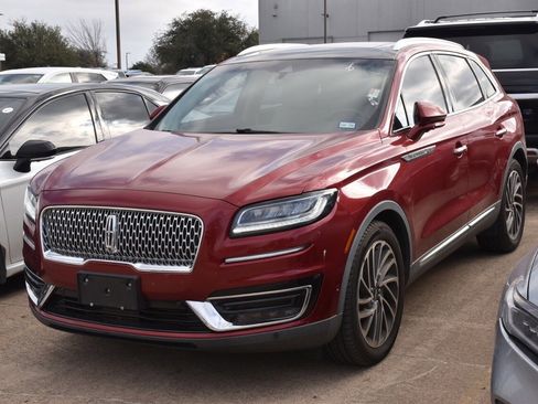 Used 2019 Lincoln Nautilus Reserve image 2