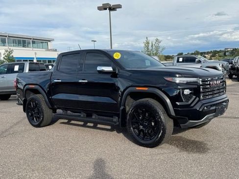 Certified 2025 GMC Canyon Denali w/ LPO, Denali Black Edition AWD/4WD image 6