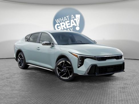 New 2026 Kia K4 GT-Line FWD image 8