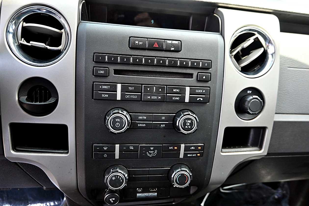 Used 2011 Ford F150 XLT w/ XLT Convenience Pkg RWD image 15
