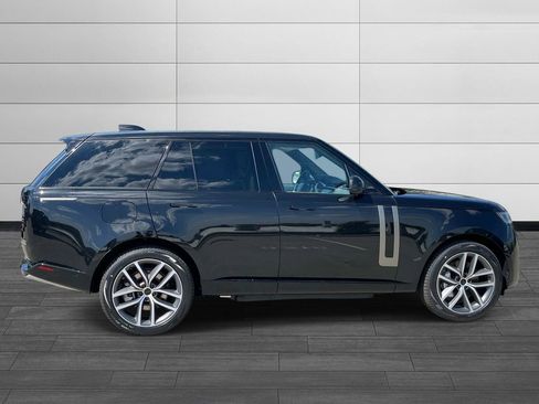 New 2026 Land Rover Range Rover SE AWD/4WD image 6
