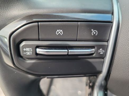 Used 2023 Chevrolet Colorado LT w/ LT Convenience Package AWD/4WD image 24