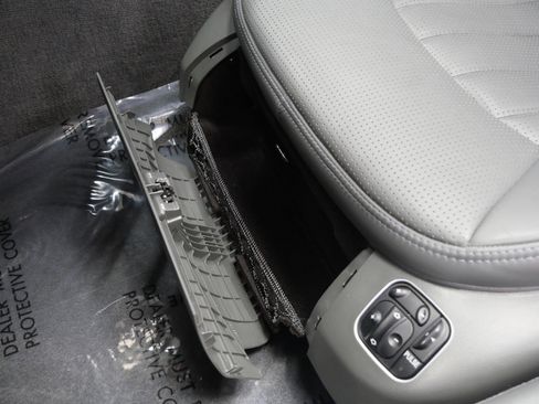 Used 2006 Mercedes-Benz SL 65 AMG image 39