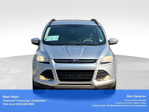 Used 2014 Ford Escape SE w/ Equipment Group 201A FWD image 2