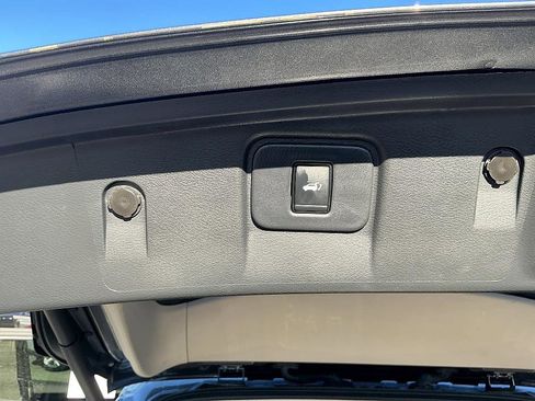 Used 2024 Nissan Murano SL image 28