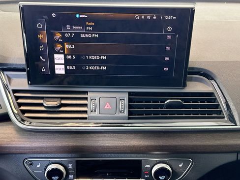 Used 2024 Audi Q5 2.0T Premium Plus w/ Premium Plus Package image 15