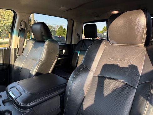 Used 2014 RAM 2500 Laramie image 17