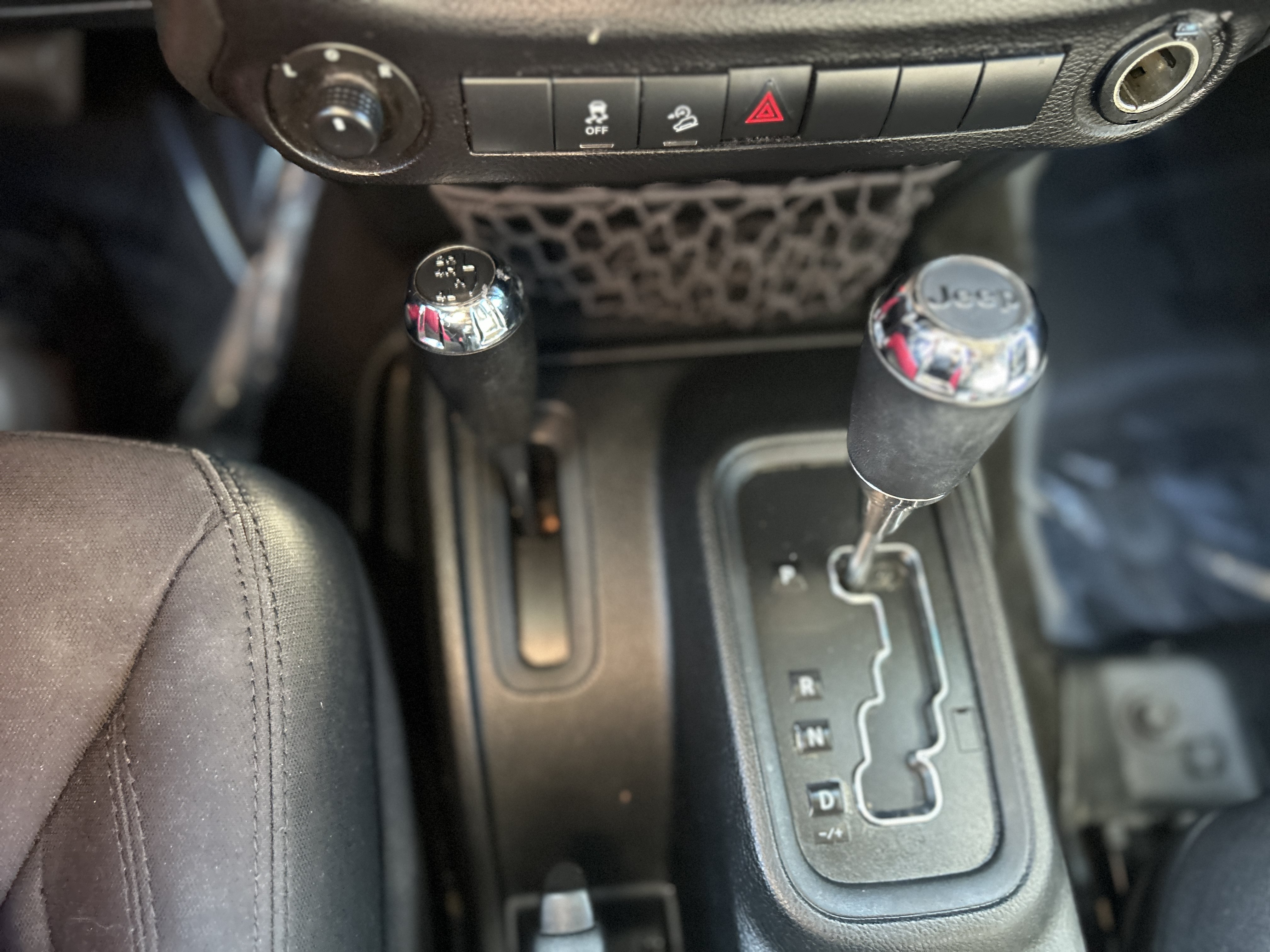 Used 2017 Jeep Wrangler Unlimited Sport AWD/4WD image 7
