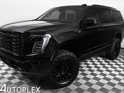 Used 2026 GMC Yukon Denali w/ Sun & Power Step Package