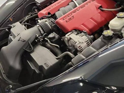Used 2013 Chevrolet Corvette 427 w/ 1SB Preferred Equipment Group RWD image 14