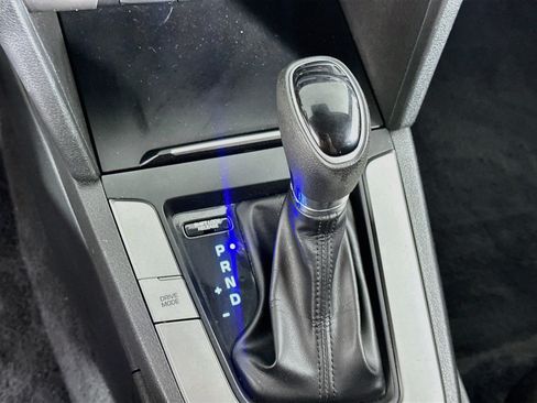 Used 2018 Hyundai Elantra SEL w/ Cargo Package FWD image 24
