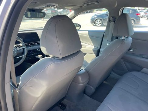 Used 2023 Hyundai Elantra SEL w/ Convenience Package FWD image 23