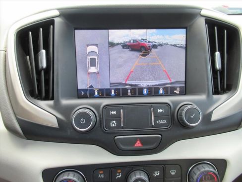 Used 2019 GMC Terrain Denali FWD image 27