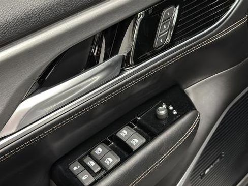 Used 2024 Jeep Wagoneer Series II image 22