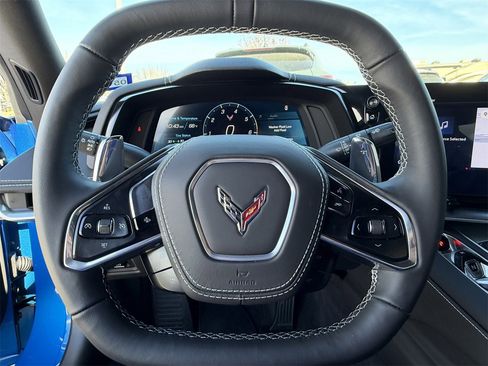 Certified 2025 Chevrolet Corvette Stingray Coupe w/ 1LT image 12