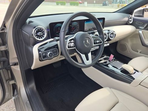 Used 2019 Mercedes-Benz A 220 4MATIC image 22