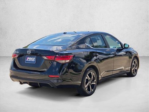Used 2025 Nissan Sentra SV FWD image 5
