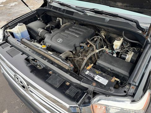 Used 2016 Toyota Tundra SR5 image 23