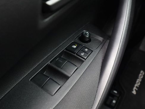 Used 2026 Toyota Corolla LE FWD image 23