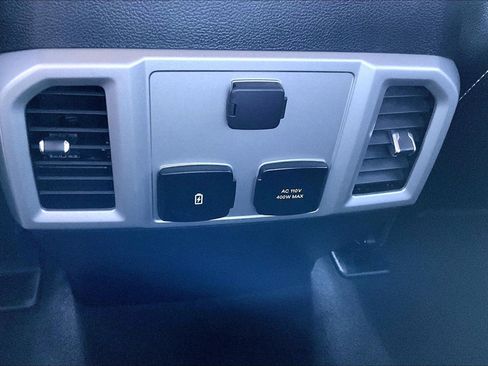 Used 2021 Ford F250 Lariat AWD/4WD image 37