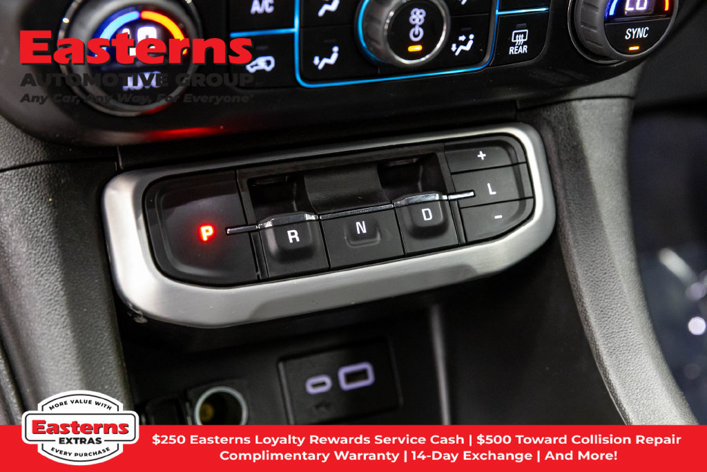 Used 2023 GMC Acadia SLE w/ Driver Convenience Package AWD/4WD image 14
