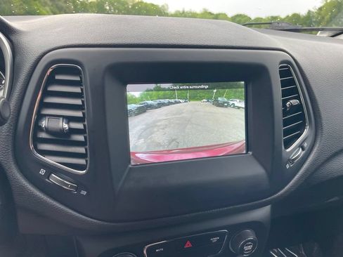 Used 2021 Jeep Compass Latitude w/ Convenience Group AWD/4WD image 15