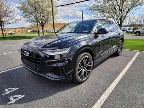 Used 2023 Audi Q8 Prestige w/ Prestige Package image 8