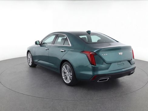 Used 2025 Cadillac CT4 Premium Luxury RWD image 3