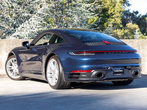 Certified 2022 Porsche 911 Carrera RWD image 3