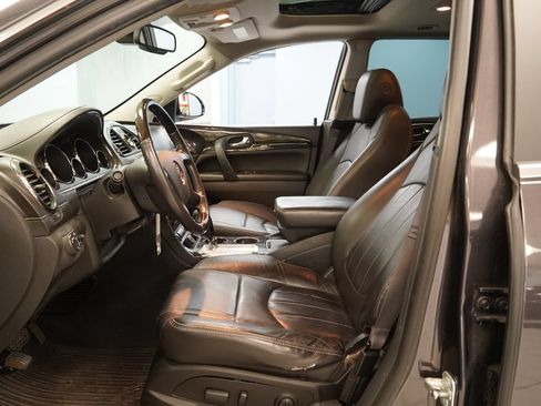 Used 2015 Buick Enclave Leather w/ Trailering Package FWD image 6