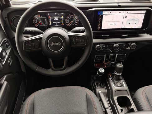 New 2025 Jeep Gladiator Rubicon w/ Convenience Group image 6