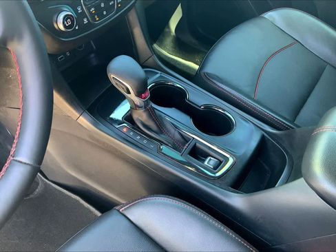 Used 2024 Chevrolet Equinox RS w/ RS Leather Package FWD image 17