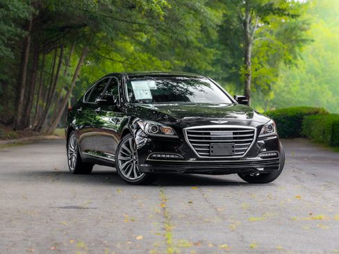Used 2017 Genesis G80 5.0 Ultimate RWD image 1